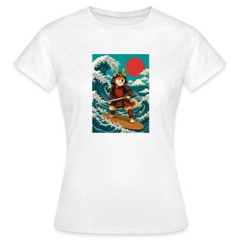Surf Shiba Inu Samurai Doge au Japon - T-shirt Femme - blanc - Devant - AI Model Female 172 dark (172cm)