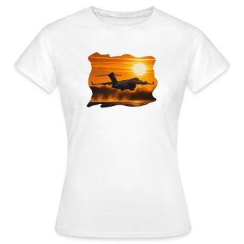 C-17 Globemaster Sunset - Women's T-Shirt - white - Front - AI Model Female 172 dark (172cm)