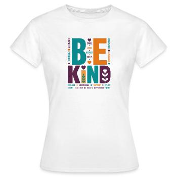 Be Kind – Buntes Typografie Statement Word Stack - Frauen T-Shirt - Weiß - Vorne - AI Model Female 172 dark (172cm)