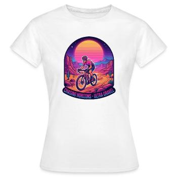 Synthwave-Kiesradfahrer, der Horizonte jagt - Frauen T-Shirt - Weiß - Vorne - AI Model Female 172 dark (172cm)