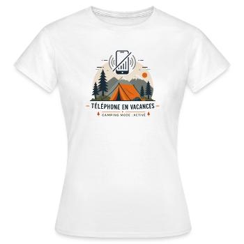 Camping Mode Active - Humour Vacances & Bivouac - T-shirt Femme - blanc - Devant - AI Model Female 172 dark (172cm)