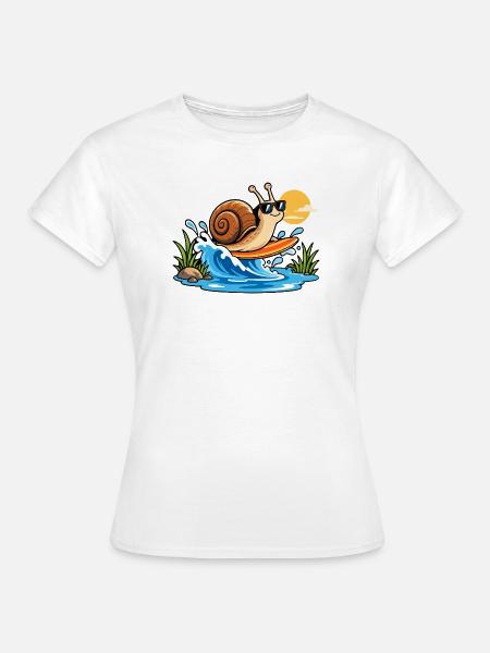 Surfing Snail - Frauen T-Shirt - Weiß