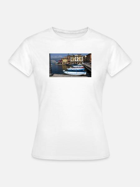 Malcesine am Gardasee - Frauen T-Shirt - Weiß