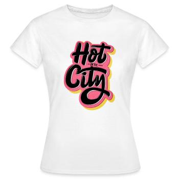 Sommerhitze - Frauen T-Shirt - Weiß - Vorne - AI Model Female 172 dark (172cm)