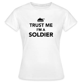 Soldat - Frauen T-Shirt - Weiß - Vorne - AI Model Female 172 dark (172cm)