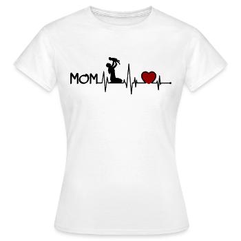 Heartbeat mother baby offspring son daughter mom - Women's T-Shirt - white - Front - AI Model Female 172 dark (172cm)