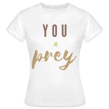 beten - Frauen T-Shirt - Weiß - Vorne - AI Model Female 172 dark (172cm)