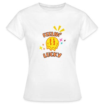 Feelin' Lucky Grafik - Frauen T-Shirt - Weiß - Vorne - AI Model Female 172 dark (172cm)