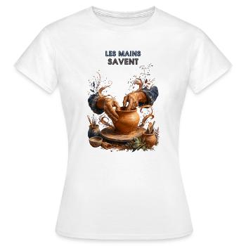Mains du potier Argile en Fusion - T-shirt Femme - blanc - Devant - AI Model Female 172 dark (172cm)