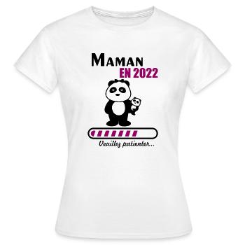Maman en 2022 - T-shirt Femme - blanc - Devant - AI Model Female 172 dark (172cm)