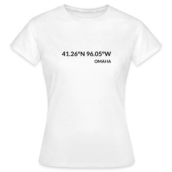 Omaha Nebraska USA Koordinaten - Frauen T-Shirt - Weiß - Vorne - AI Model Female 172 dark (172cm)