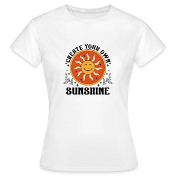 Sonne und strahlen - Frauen T-Shirt - Weiß - Vorne - AI Model Female 172 dark (172cm)