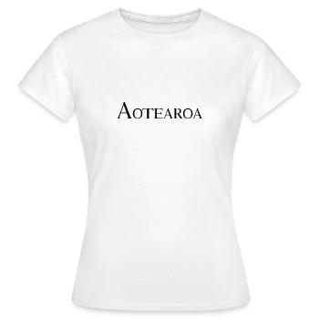 Aotearoa - Frauen T-Shirt - Weiß - Vorne - AI Model Female 172 dark (172cm)