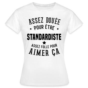 Assez douée pour être standardiste assez folle - T-shirt Femme - blanc - Devant - AI Model Female 172 dark (172cm)