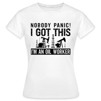 Personne ne panique, j’ai cette plate-forme pétrolière - T-shirt Femme - blanc - Devant - AI Model Female 172 dark (172cm)