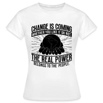 Le changement arrive Activiste du réchauffement climatique - T-shirt Femme - blanc - Devant - AI Model Female 172 dark (172cm)