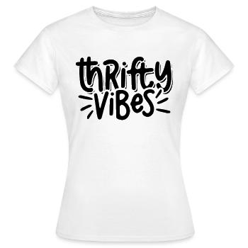 Thrifty Vibes Thrift Shopping Second Hand Thrifter - Frauen T-Shirt - Weiß - Vorne - AI Model Female 172 dark (172cm)