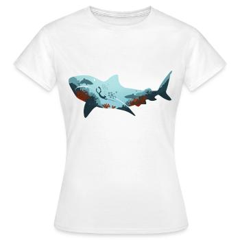 spearfishing, lover of the sea - Women's T-Shirt - white - Front - AI Model Female 172 dark (172cm)