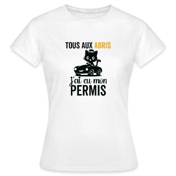 Ich habe meine Lizenz bekommen, herzlichen Glückwunsch an mich selbst - Frauen T-Shirt - Weiß - Vorne - AI Model Female 172 dark (172cm)