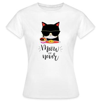Hungry Cool Cat - Women's T-Shirt - white - Front - AI Model Female 172 dark (172cm)