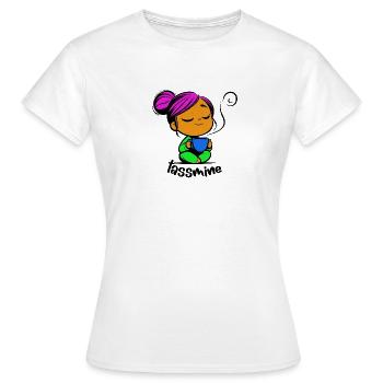 Tassmine enspannt mit einer Tasse Tee oder Kaffee - Frauen T-Shirt - Weiß - Vorne - AI Model Female 172 dark (172cm)