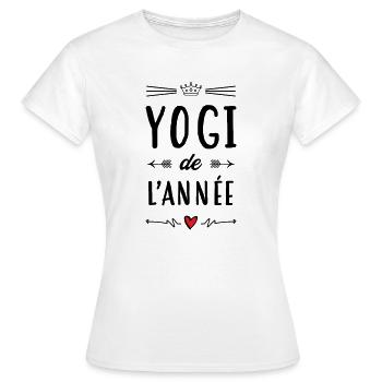 Yogi de l'année / Yoga - T-shirt Femme - blanc - Devant - AI Model Female 172 dark (172cm)