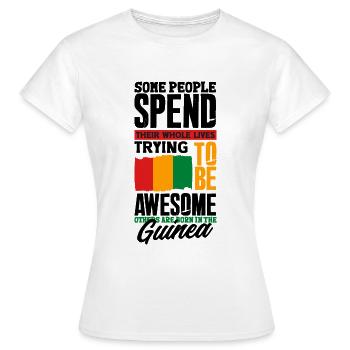 Guinée Guinée Guinée Drapeau Guinée Citation amusante - T-shirt Femme - blanc - Devant - AI Model Female 172 dark (172cm)
