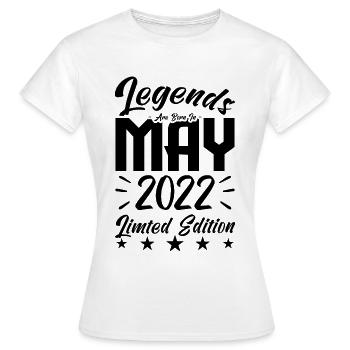 Geboren Mai 2022 Geburtstagsgeschenk 2022. - Frauen T-Shirt - Weiß - Vorne - AI Model Female 172 dark (172cm)