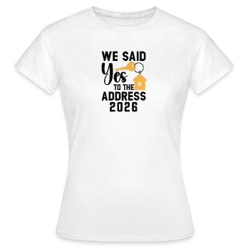 Nous avons dit à l’adresse 2026 - T-shirt Femme - blanc - Devant - AI Model Female 172 dark (172cm)