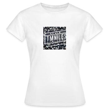 zeitloser stiel - Frauen T-Shirt - Weiß - Vorne - AI Model Female 172 dark (172cm)