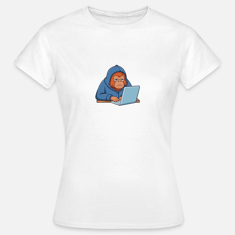 Mignon orang-outan hacker dans un sweat à capuche devant le PC - T-shirt Femme - blanc