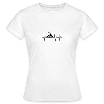 Segelboot Heartbeat Segelboot Segelboot - Frauen T-Shirt - Weiß - Vorne - AI Model Female 172 dark (172cm)