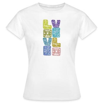 Amour - Vélo - Liebe - Fahrrad - Vélo - T-shirt Femme - blanc - Devant - AI Model Female 172 dark (172cm)