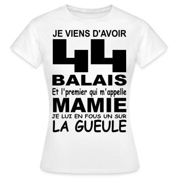 44 ans / anniversaire 44 ans / cadeau 44 ans - T-shirt Femme - blanc - Devant - AI Model Female 172 dark (172cm)