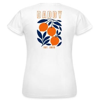 Papa 2025 - T-shirt Femme - blanc - Dos - AI Model Female 172 dark (172cm)