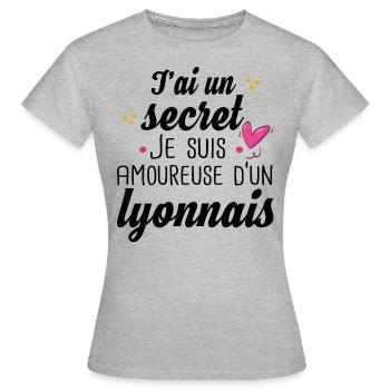 Lyonnais Lyon Femme Amoureuse Cadeau Amour Humour - T-shirt Femme - gris chiné - Devant - AI Model Female 172 dark (172cm)