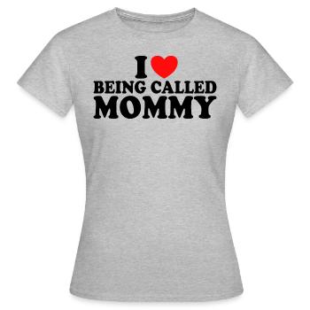 Cadeau Pour Mamans J'Adore Être Appelée Maman - T-shirt Femme - gris chiné - Devant - AI Model Female 172 dark (172cm)