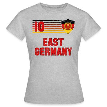 Équipe de football de la RDA - T-shirt Femme - gris chiné - Devant - AI Model Female 172 dark (172cm)