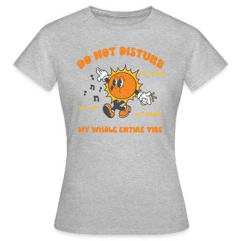 Do not Disturb Retro Sonne - Women's T-Shirt - heather grey - Front - AI Model Female 172 dark (172cm)