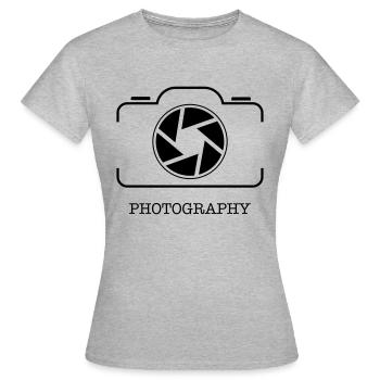 Photography - T-shirt Femme - gris chiné - Devant - AI Model Female 172 dark (172cm)