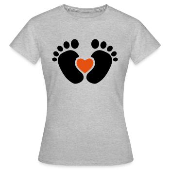 pieds de bébé avec cœur - T-shirt Femme - gris chiné - Devant - AI Model Female 172 dark (172cm)