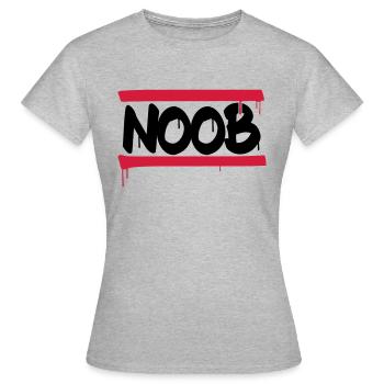 Noob - T-shirt Femme - gris chiné - Devant - AI Model Female 172 dark (172cm)