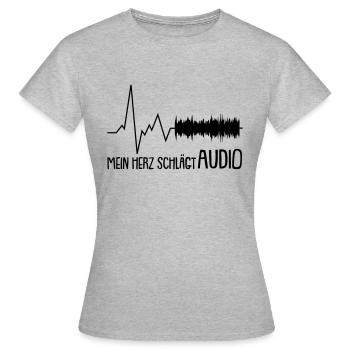 mein herz schlägt audio - Frauen T-Shirt - Grau meliert - Vorne - AI Model Female 172 dark (172cm)