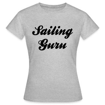 sailing guru - Frauen T-Shirt - Grau meliert - Vorne - AI Model Female 172 dark (172cm)