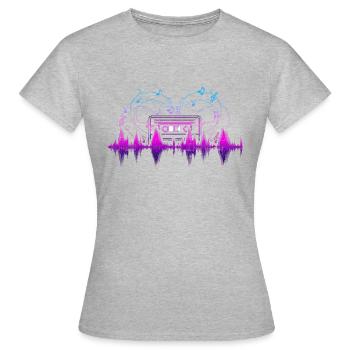Music Gift Cassette Heart Soundwave - Women's T-Shirt - heather grey - Front - AI Model Female 172 dark (172cm)