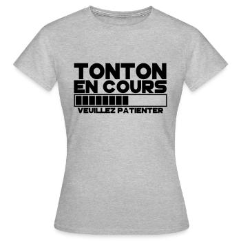 TONTON(veuillez patienter) - T-shirt Femme - gris chiné - Devant - AI Model Female 172 dark (172cm)