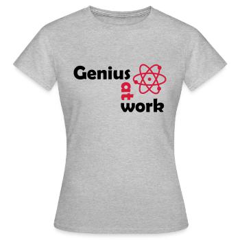genius at work - Frauen T-Shirt - Grau meliert - Vorne - AI Model Female 172 dark (172cm)