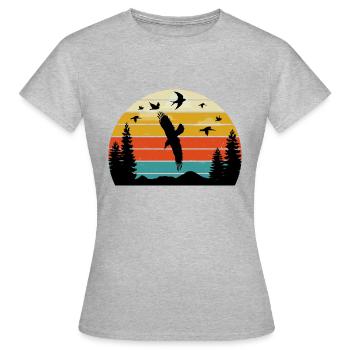 Retro Birding Sunset Vintage Bird Sunrise - Women's T-Shirt - heather grey - Front - AI Model Female 172 dark (172cm)
