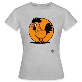 Hahn auf der Hühnerfarm - Landleben - Frauen T-Shirt - Grau meliert - Vorne - AI Model Female 172 dark (172cm)