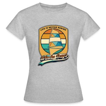 La vie est meilleure pendant les jours venteux Sports nautiques - T-shirt Femme - gris chiné - Devant - AI Model Female 172 dark (172cm)